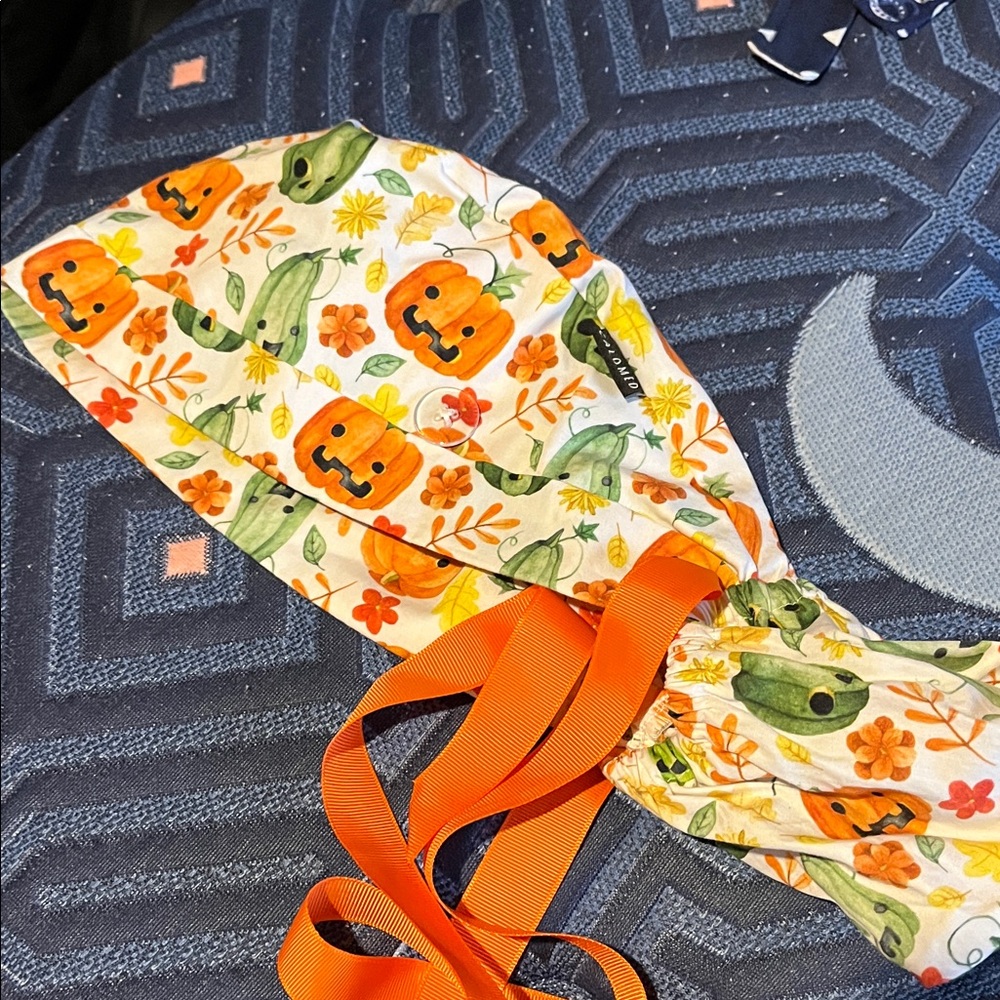Halloween Pumpkin & Gourd Scrub Cap with Orange Ties